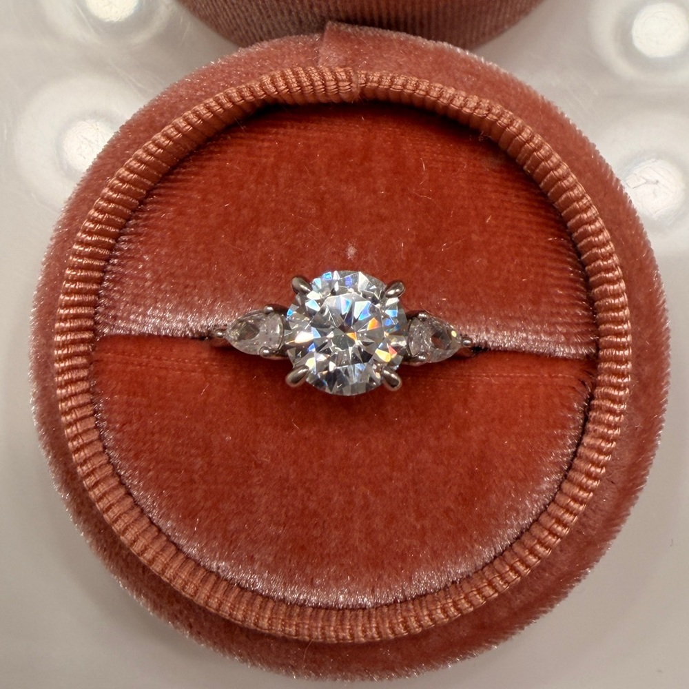 Engagement ring silver zirconia, three stone 2 carat center